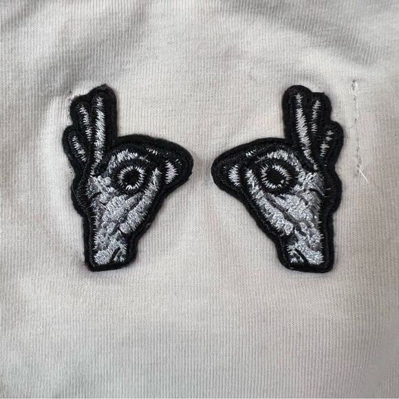 ROKU STUDIO Flying Eyeball Never Look Back T-Shirt - Picture 5 of 16